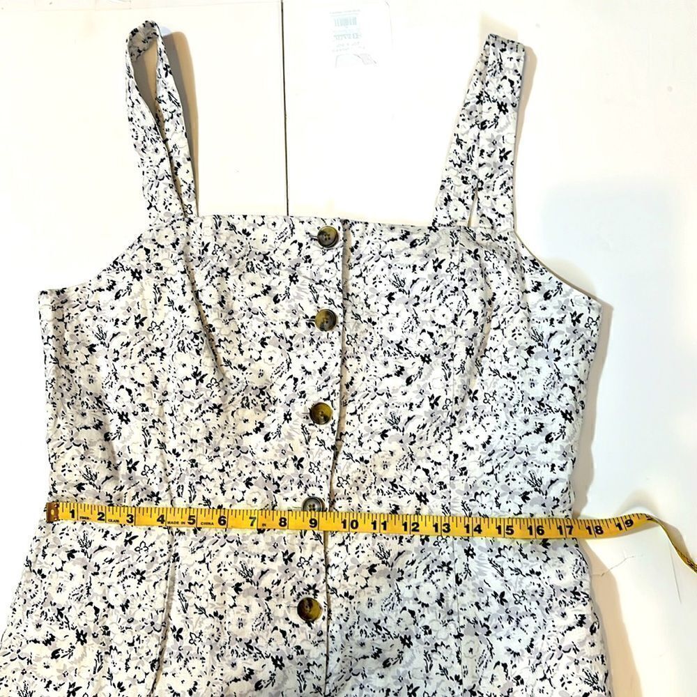 Gap women’s white gray and black floral print squared neck apron dress size 12 T - Picture 7 of 11